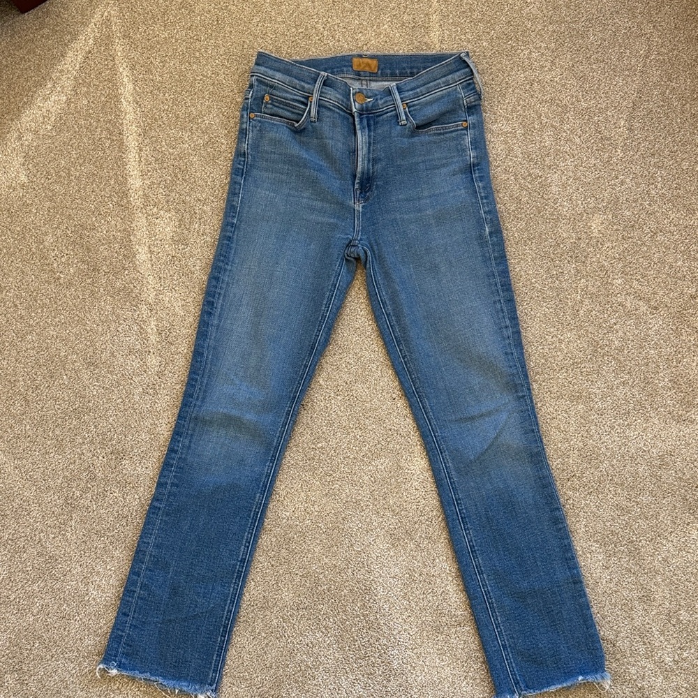 Mother Jeans- the mid rise dazzler ankle  fray